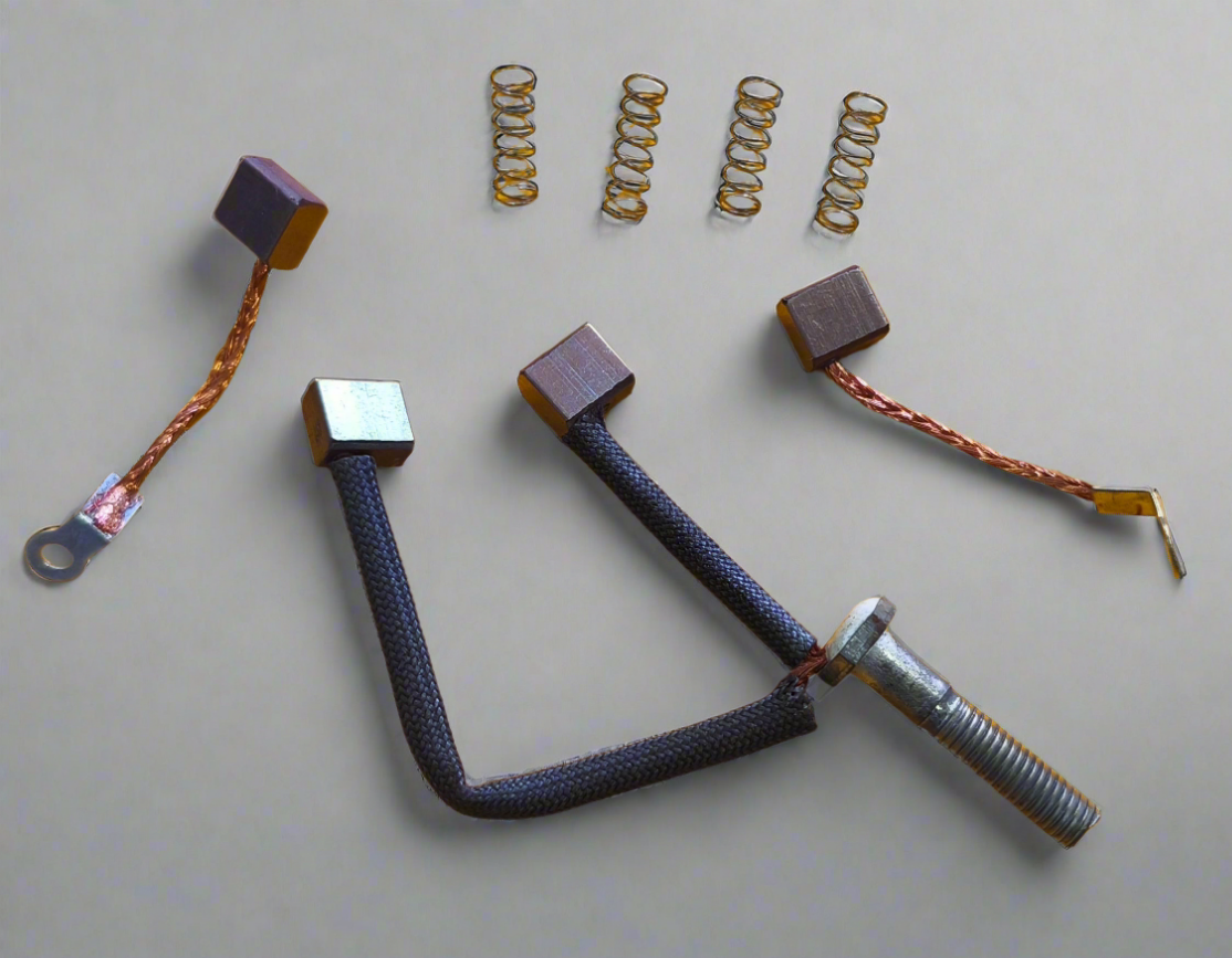 CARBONES MOTOR DE ARRANQUE JUEGO HONDA XR125L XR150L REFERENCIA 31201-KPT-A01 31201-KVC-901